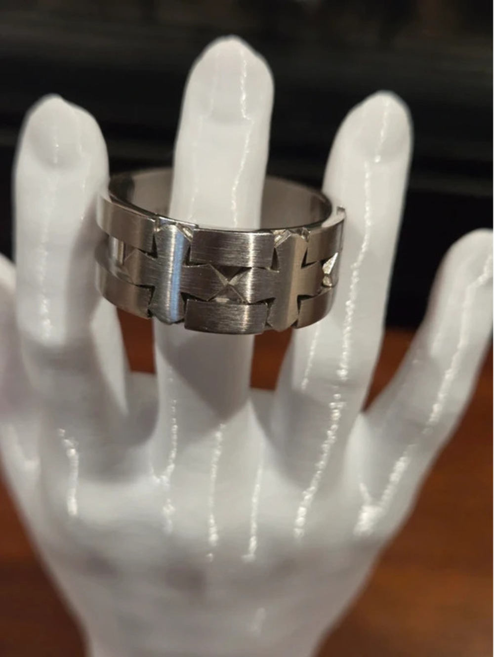 Comfort-fit Satin-finished Celtic Cross Design Ring. Size 13